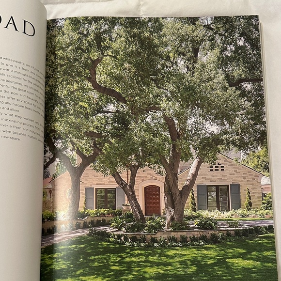 Barclay Butera's The New Traditional 12x10 Hardback - Picture 5 of 12